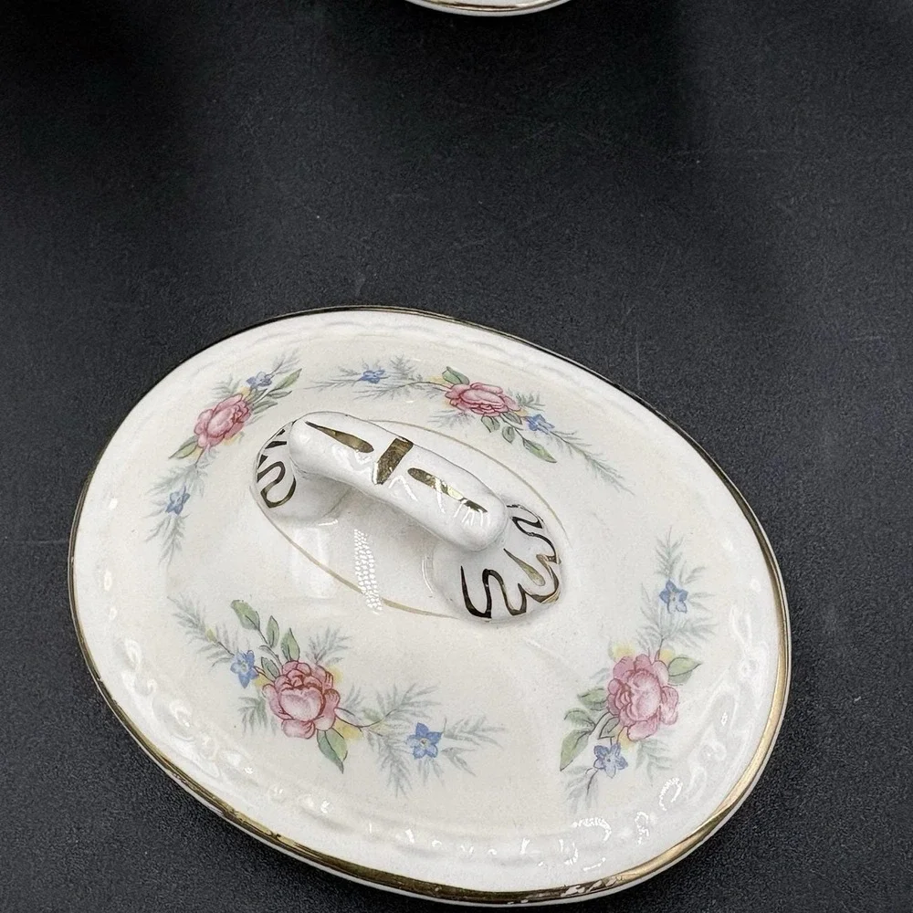 Homer Laughlin Eggshell Georgian Creamer & Sugar Bowl w/Lid-Gold Trim EUC